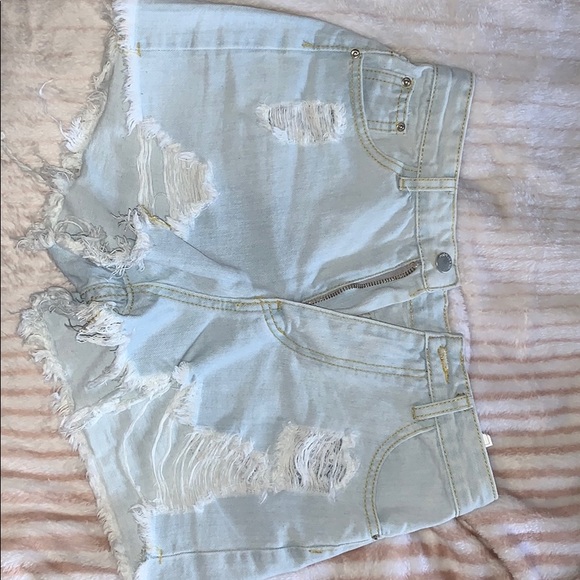 Shein Distressed Shorts - Picture 1 of 2